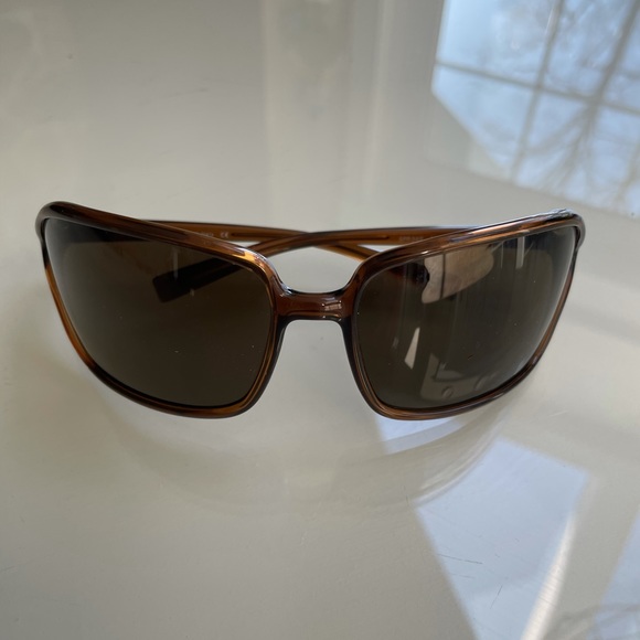 authentic Prada sunglasses - Picture 2 of 8